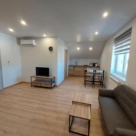 Famille House 201 Apartment ชาลง-ซูร์-ซอน ภายนอก รูปภาพ