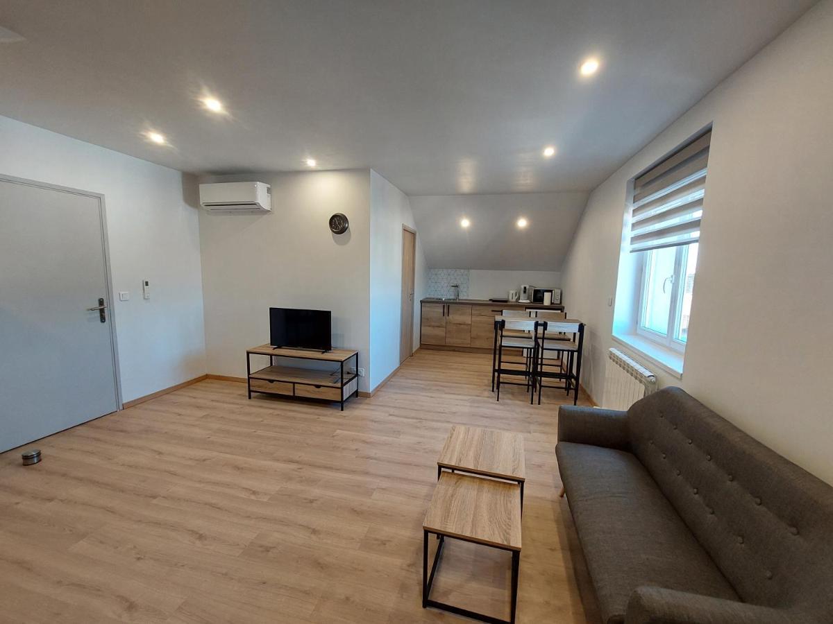 Famille House 201 Apartment ชาลง-ซูร์-ซอน ภายนอก รูปภาพ
